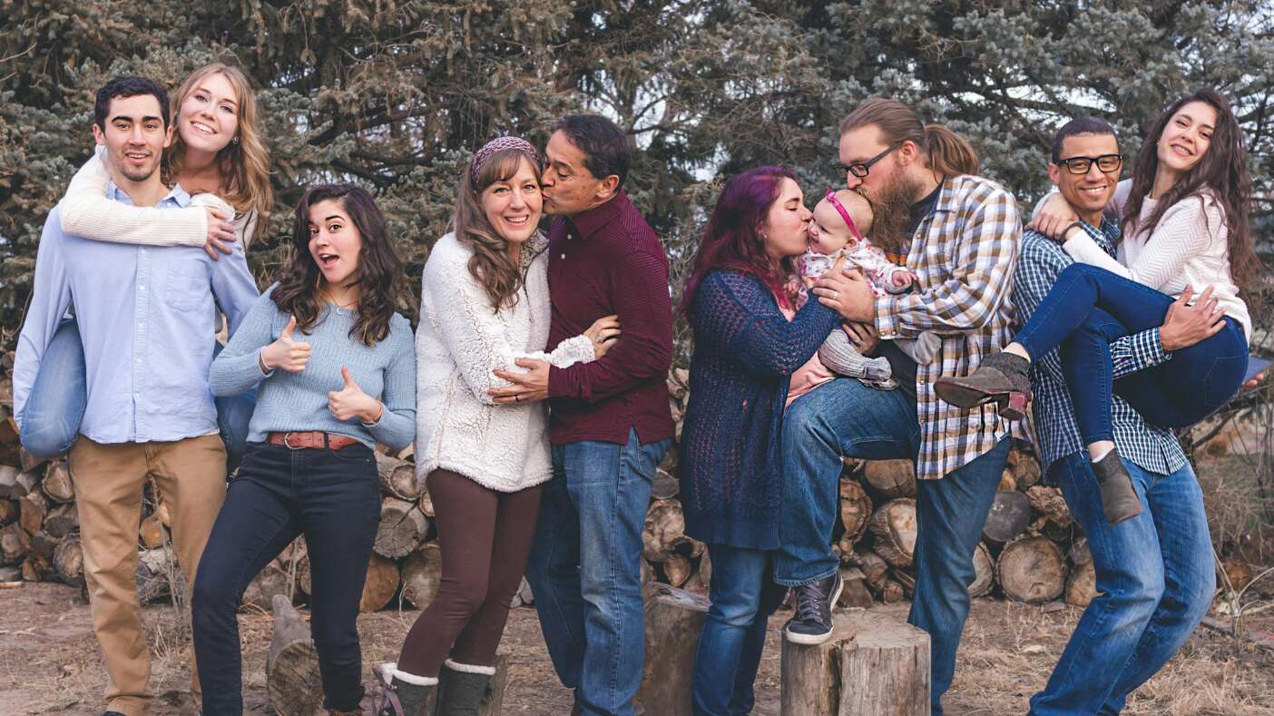 Relationships and Communication: The Key to Building Strong, Lasting Connections