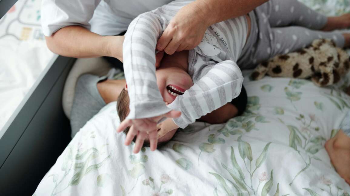 Helping Kids Fight Distress: A Guide for Parents and Caregivers